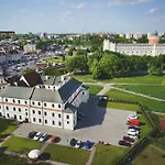 Dom Na Podwalu Panzió Lublin