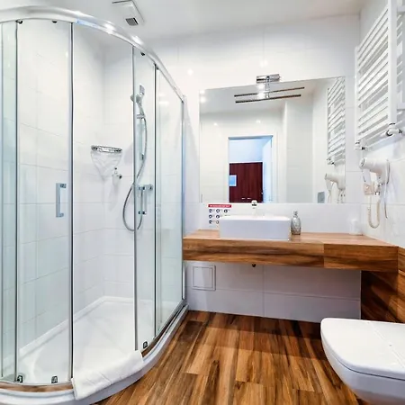 Dom Na Podwalu 4* 루블린