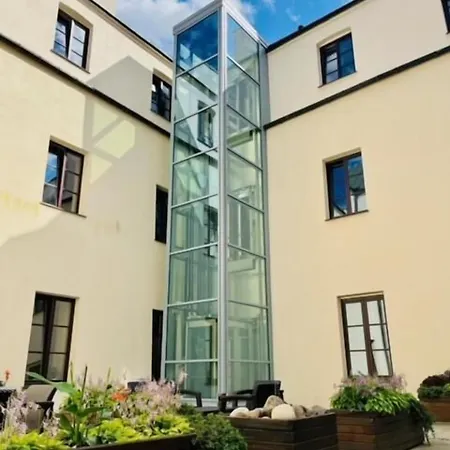 Bed & Breakfast Dom Na Podwalu 4*