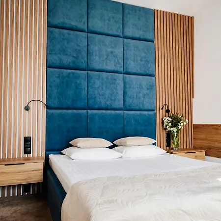 Dom Na Podwalu Bed & Breakfast