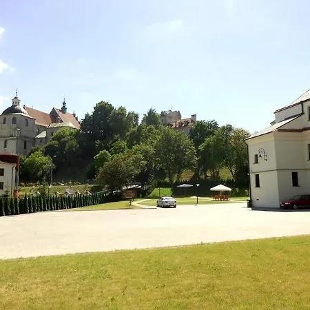 Dom Na Podwalu Nocleg ze śniadaniem 4*