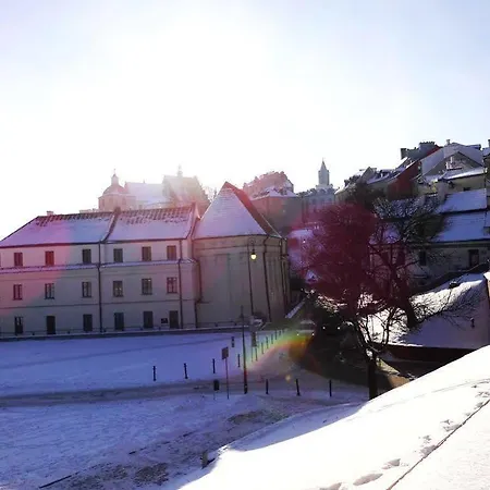 Dom Na Podwalu Bed & Breakfast 4*