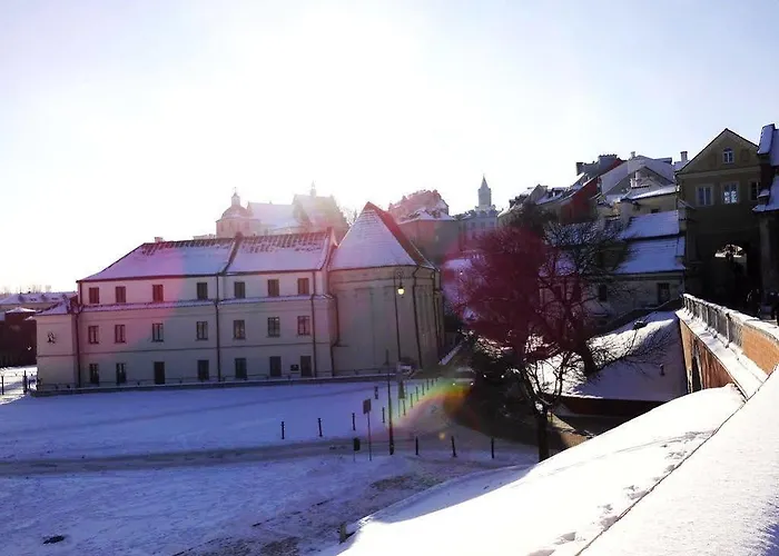 Dom Na Podwalu Nocleg ze śniadaniem 4*